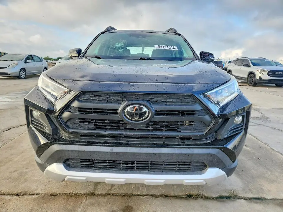 2020 TOYOTA RAV4 ADVENTURE  