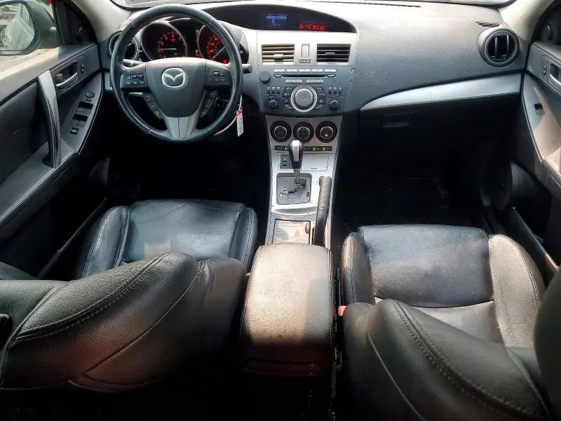 2010 MAZDA 3 S  