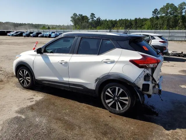 2020 NISSAN KICKS SR  
