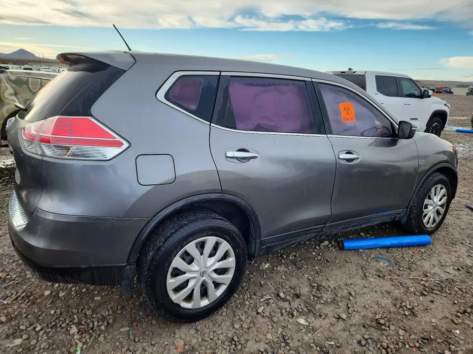 2015 NISSAN ROGUE S  