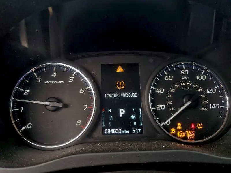 2018 MITSUBISHI OUTLANDER ES  