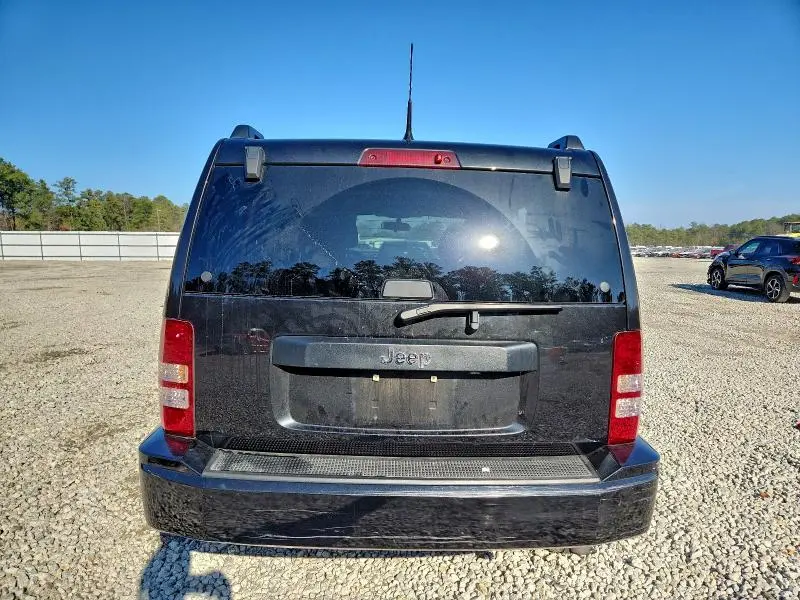 2011 JEEP LIBERTY SPORT  