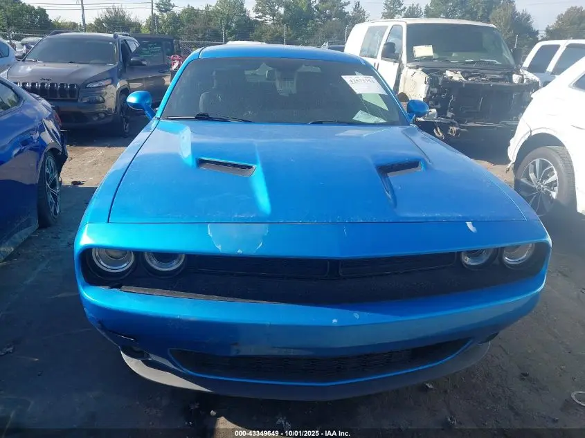 2018 DODGE CHALLENGER SXT PLUS