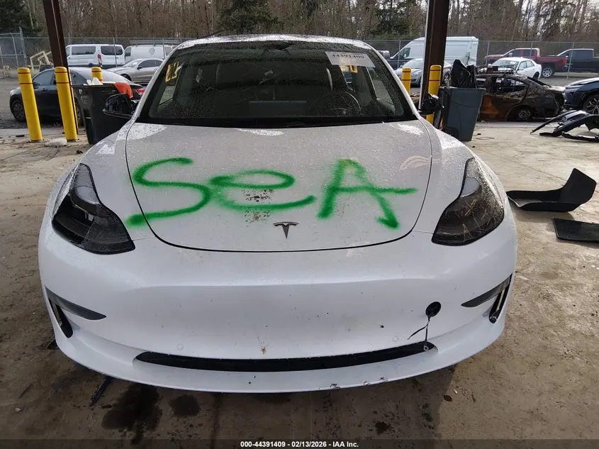 2021 TESLA MODEL 3 STANDARD RANGE PLUS REAR-WHEEL DRIVE