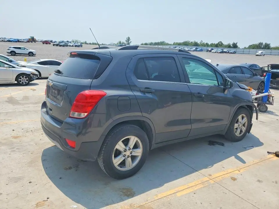 2017 CHEVROLET TRAX 1LT  