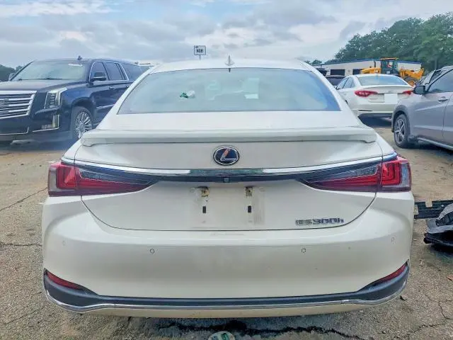 2021 LEXUS ES 300H ULTRA LUXURY  