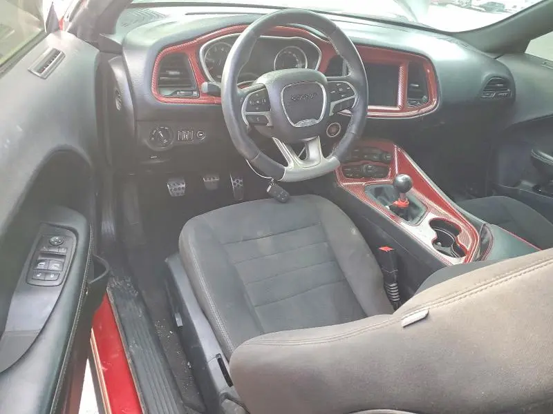 2016 DODGE CHALLENGER SRT 392  