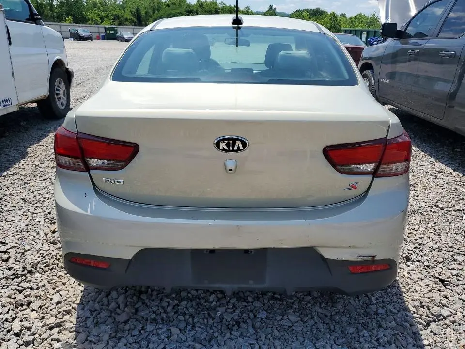 2018 KIA RIO S  