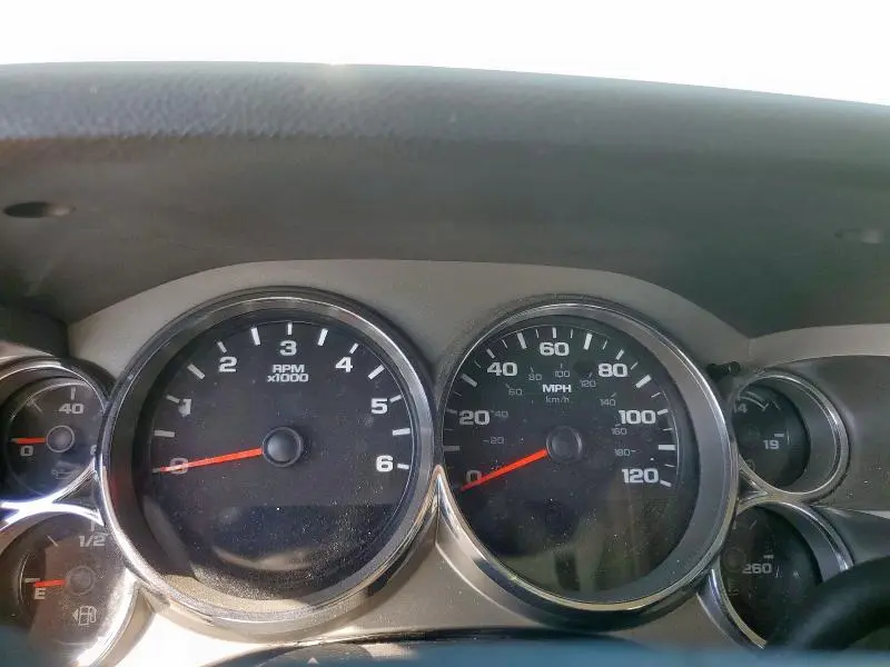 2011 CHEVROLET SILVERADO C1500 LT  