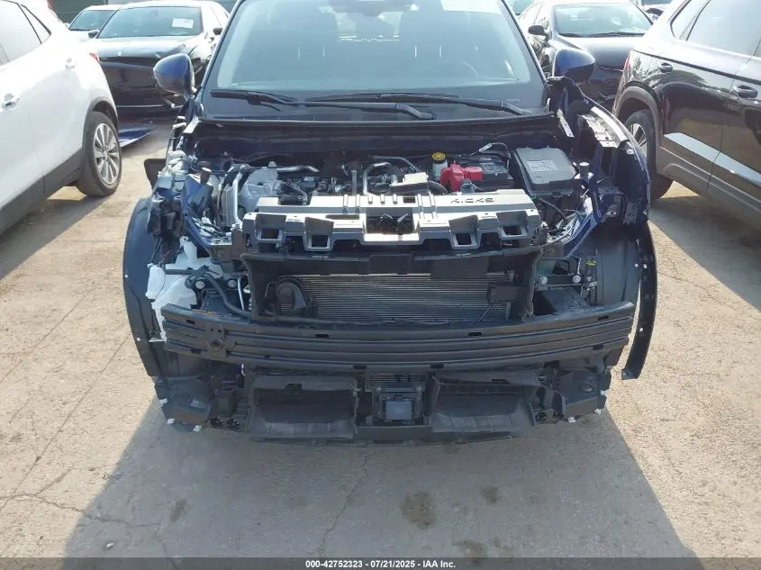 2025 NISSAN KICKS SV FWD