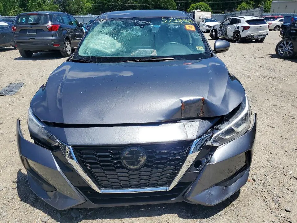 2023 NISSAN SENTRA SV  