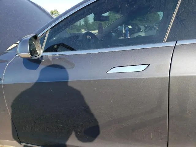2014 TESLA MODEL S   