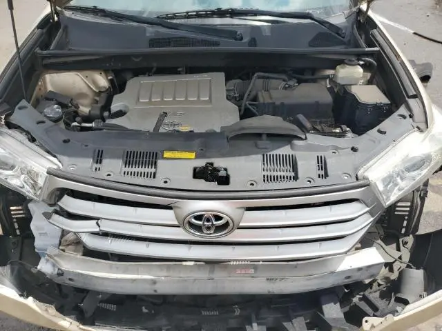 2011 TOYOTA HIGHLANDER LIMITED  