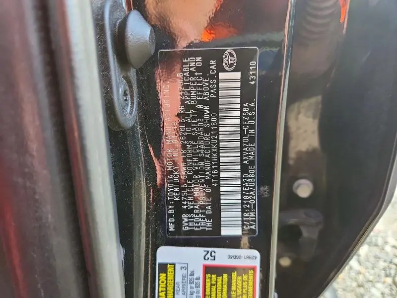 2019 TOYOTA CAMRY SE  
