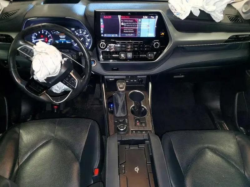 2020 TOYOTA HIGHLANDER PLATINUM  