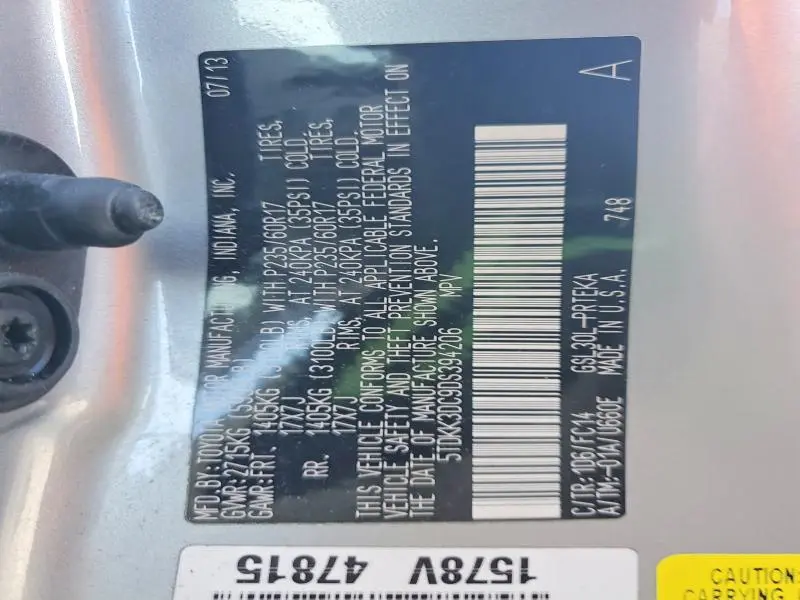 2013 TOYOTA SIENNA LE 8-PASSENGER  