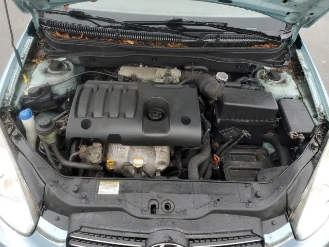 2010 HYUNDAI ACCENT GLS  