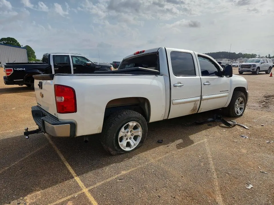 2012 CHEVROLET SILVERADO C1500 LT  