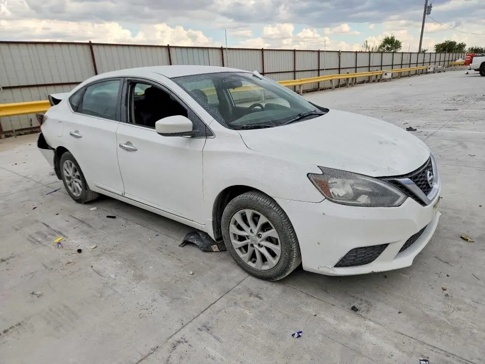 2018 NISSAN SENTRA SV  