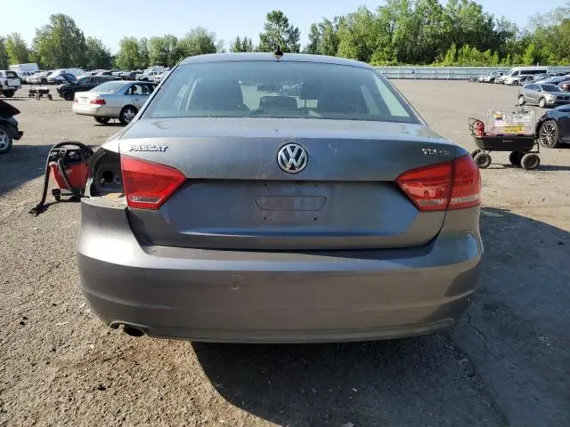 2014 VOLKSWAGEN PASSAT SE  