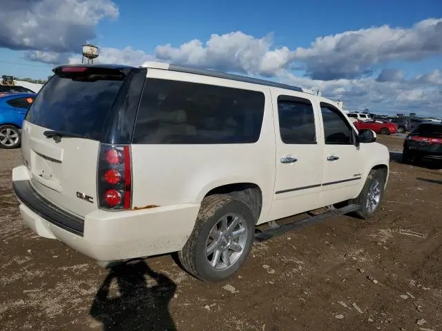 2011 GMC YUKON XL DENALI  