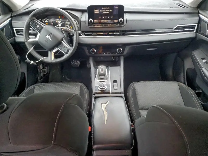 2022 MITSUBISHI OUTLANDER ES  