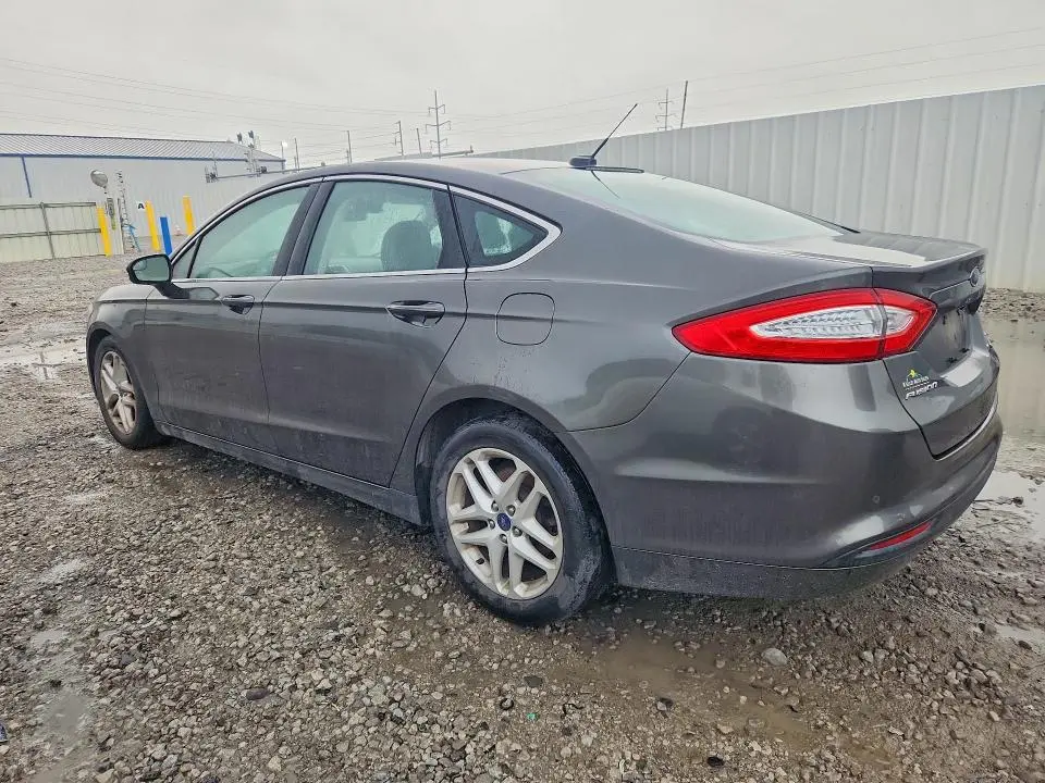 2015 FORD FUSION SE  