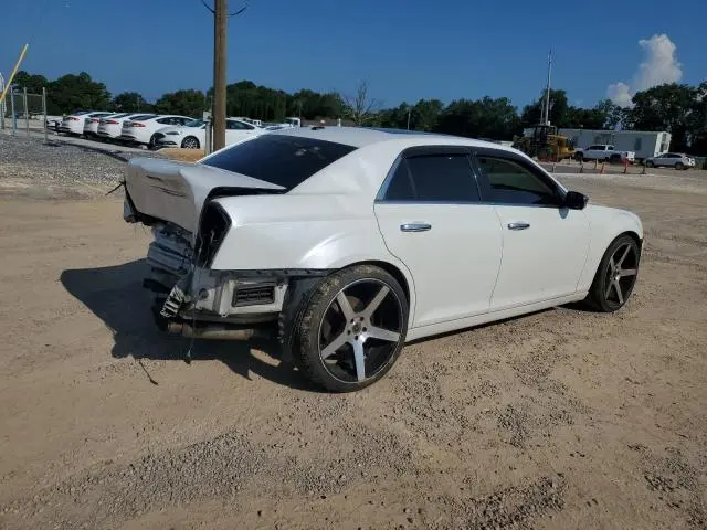 2011 CHRYSLER 300C   