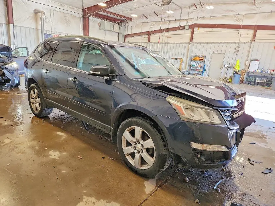 2016 CHEVROLET TRAVERSE LT  
