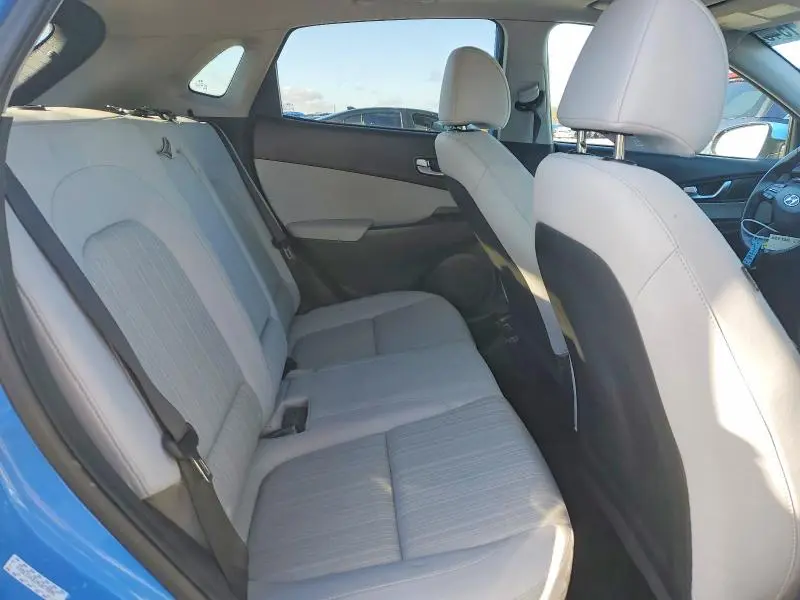 2022 HYUNDAI KONA SEL  