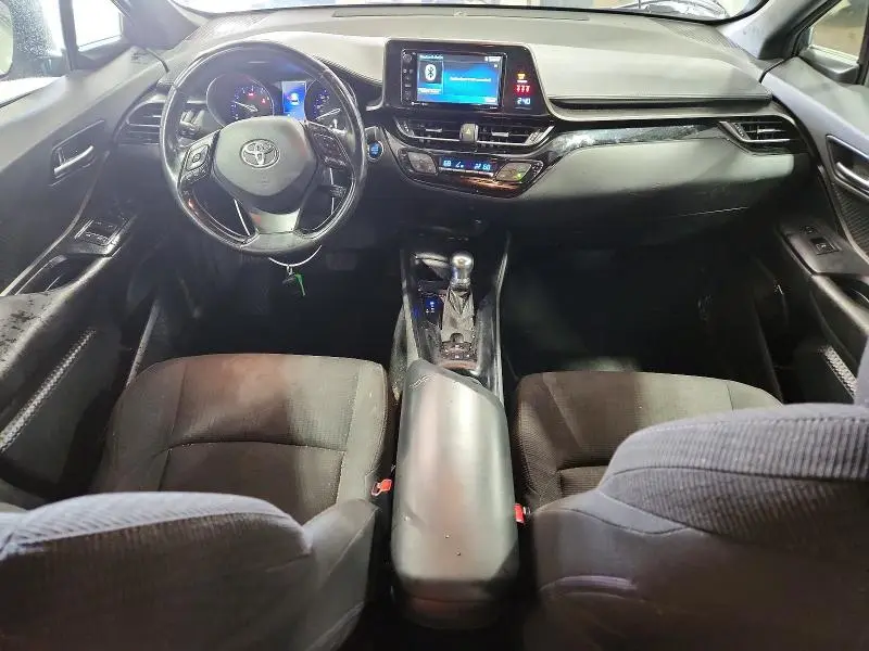 2018 TOYOTA C-HR XLE PREMIUM  