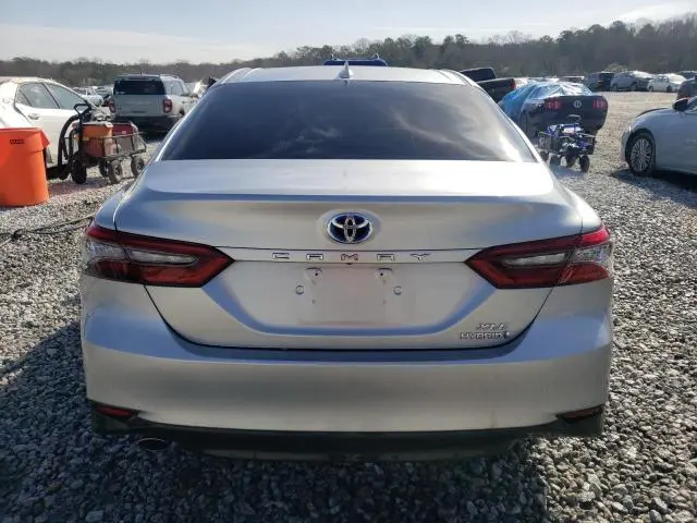 2023 TOYOTA CAMRY XLE  