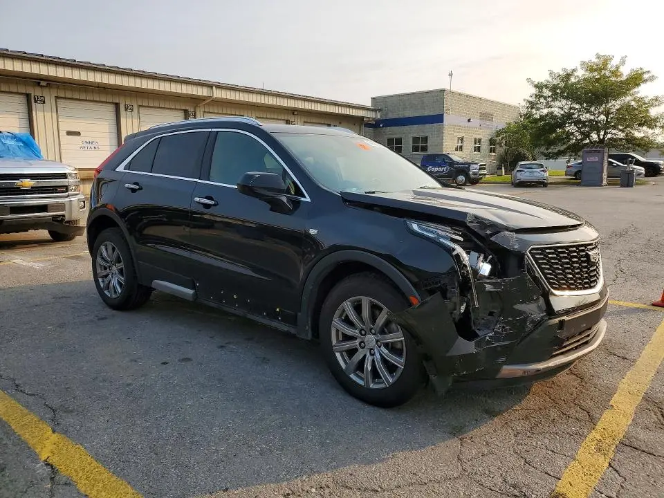 2020 CADILLAC XT4 PREMIUM LUXURY  