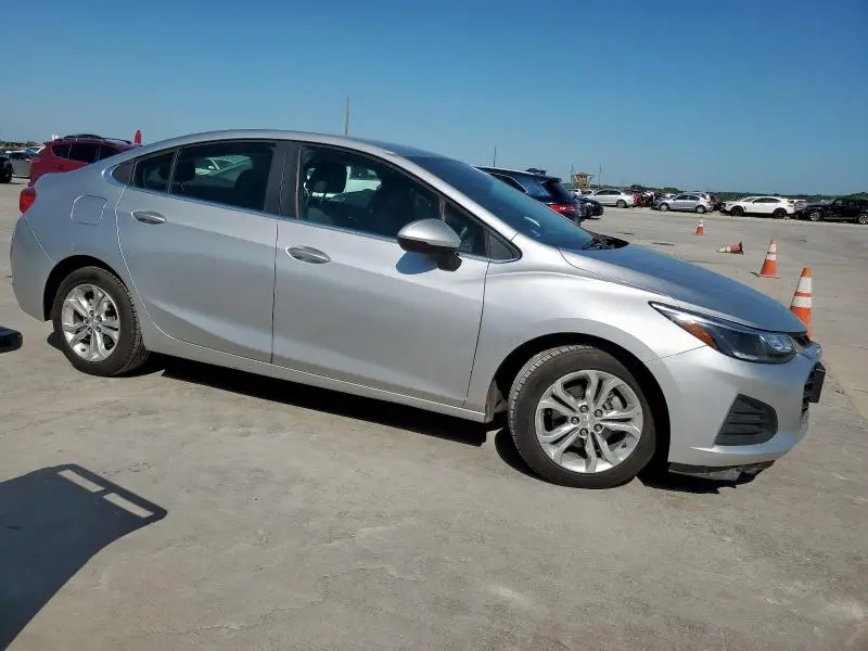 2019 CHEVROLET CRUZE LT