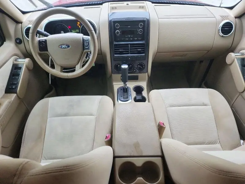2010 FORD EXPLORER XLT  