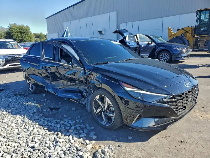 2023 HYUNDAI ELANTRA LIMITED  
