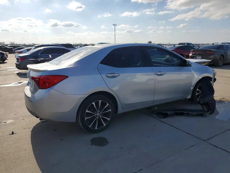 2018 TOYOTA COROLLA XSE  
