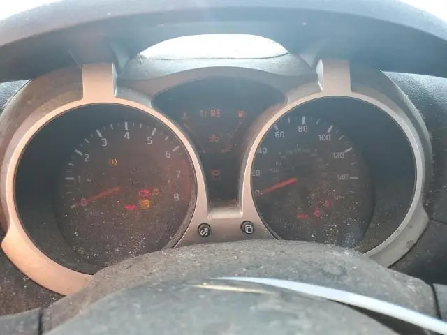 2014 NISSAN JUKE S  