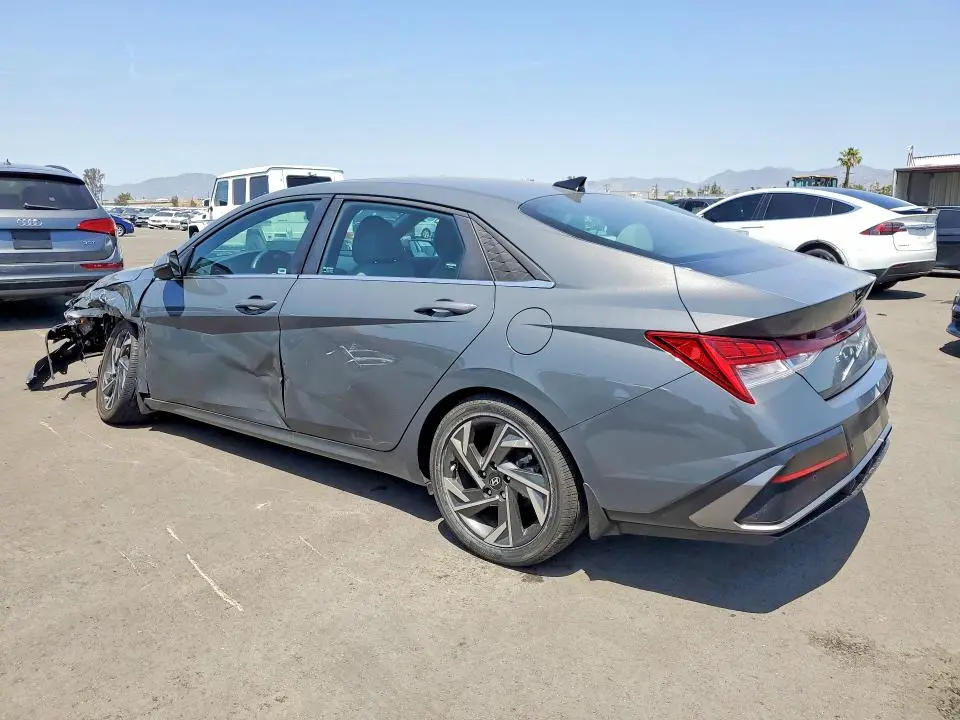 2024 HYUNDAI ELANTRA LIMITED  