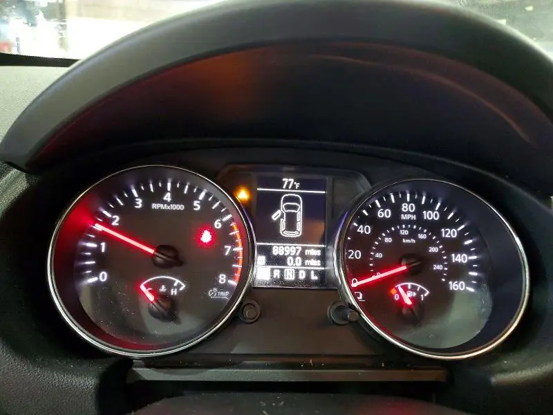 2011 NISSAN ROGUE S  