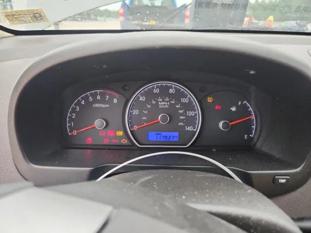 2010 HYUNDAI ELANTRA BLUE  
