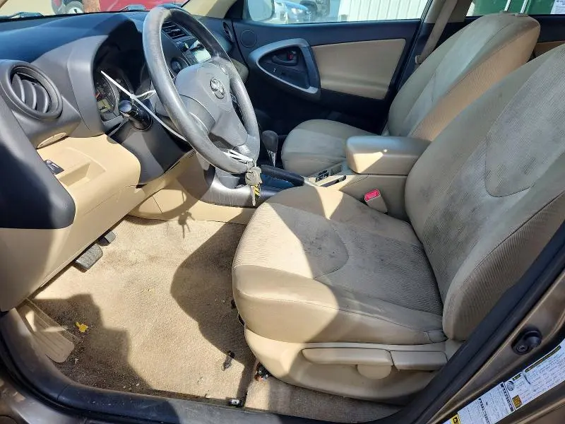 2010 TOYOTA RAV4 BASE  