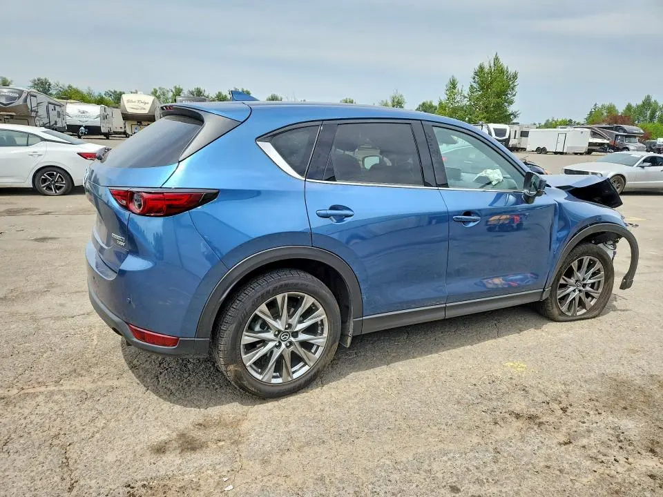 2021 MAZDA CX-5 SIGNATURE  