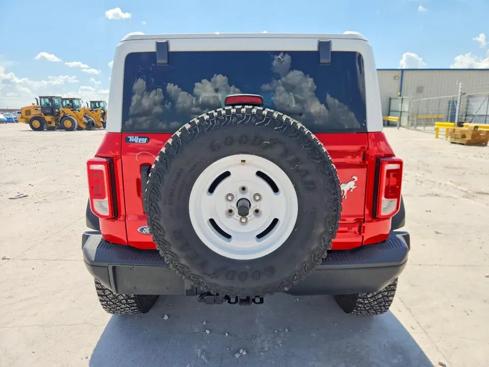 2024 FORD BRONCO HERITAGE  