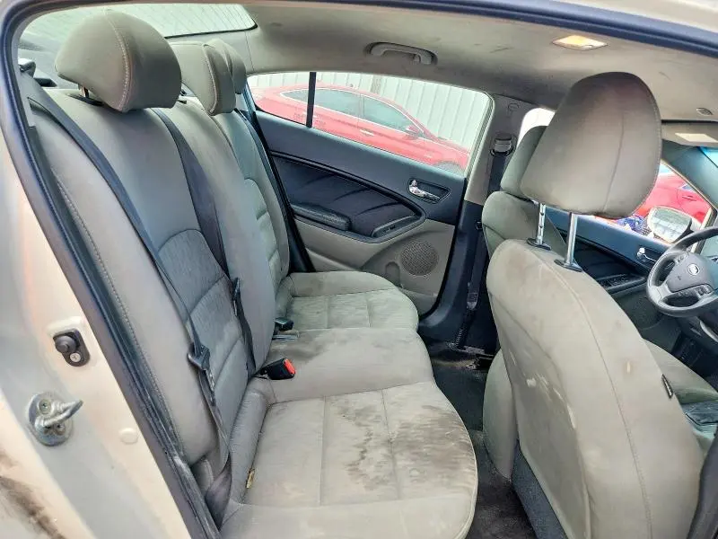 2015 KIA FORTE LX  
