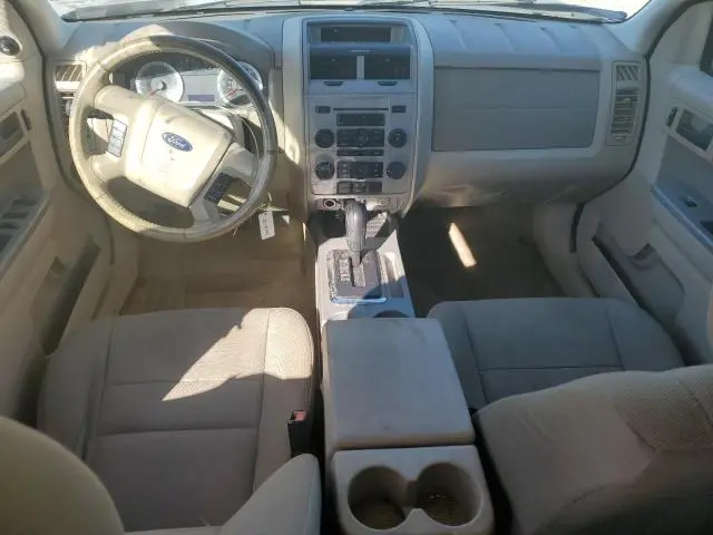 2010 FORD ESCAPE XLT  