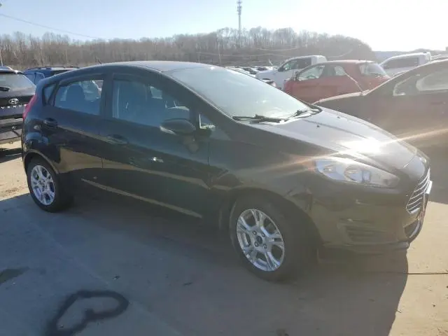 2016 FORD FIESTA SE  