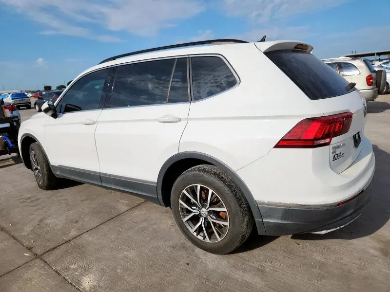 2020 VOLKSWAGEN TIGUAN SE  