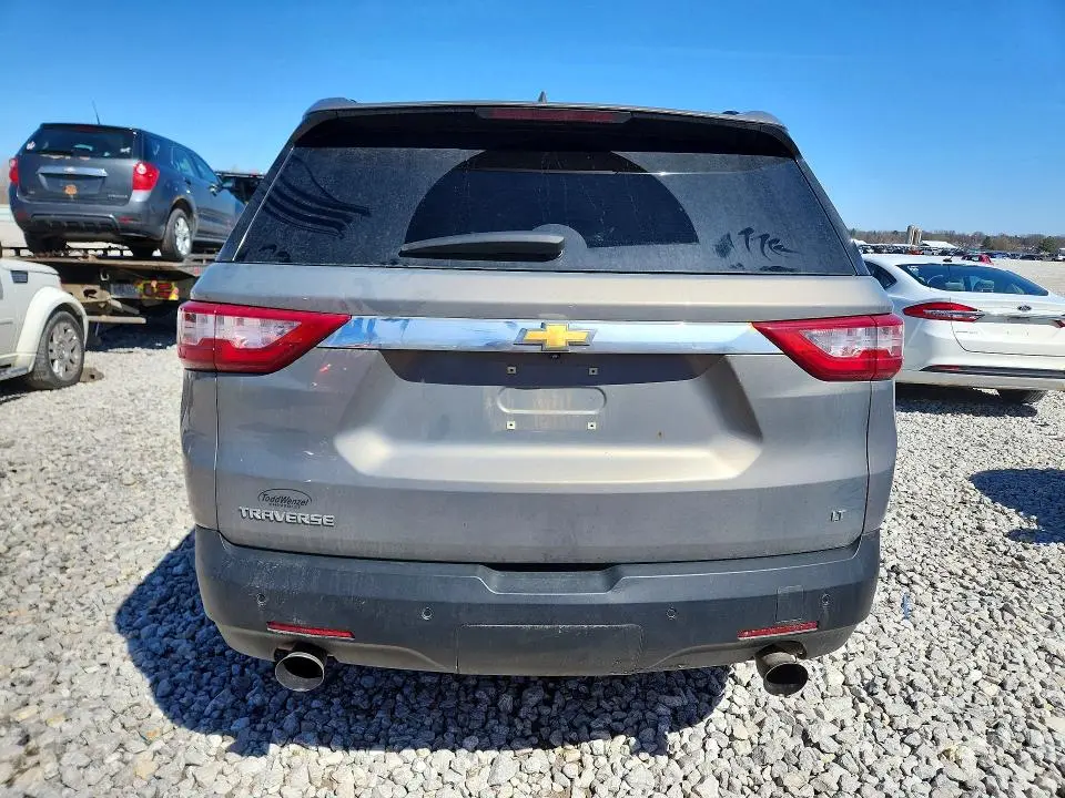 2019 CHEVROLET TRAVERSE LT  