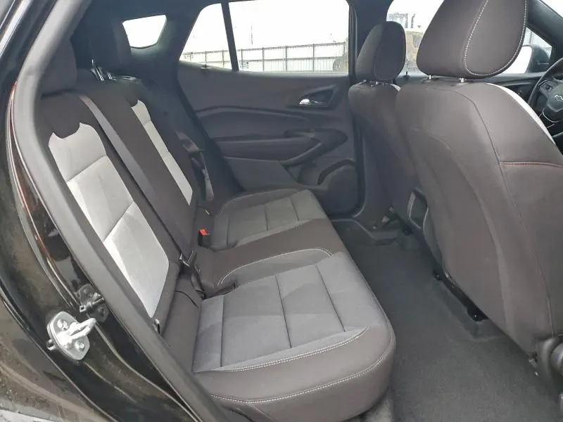 2025 CHEVROLET TRAX 1RS  